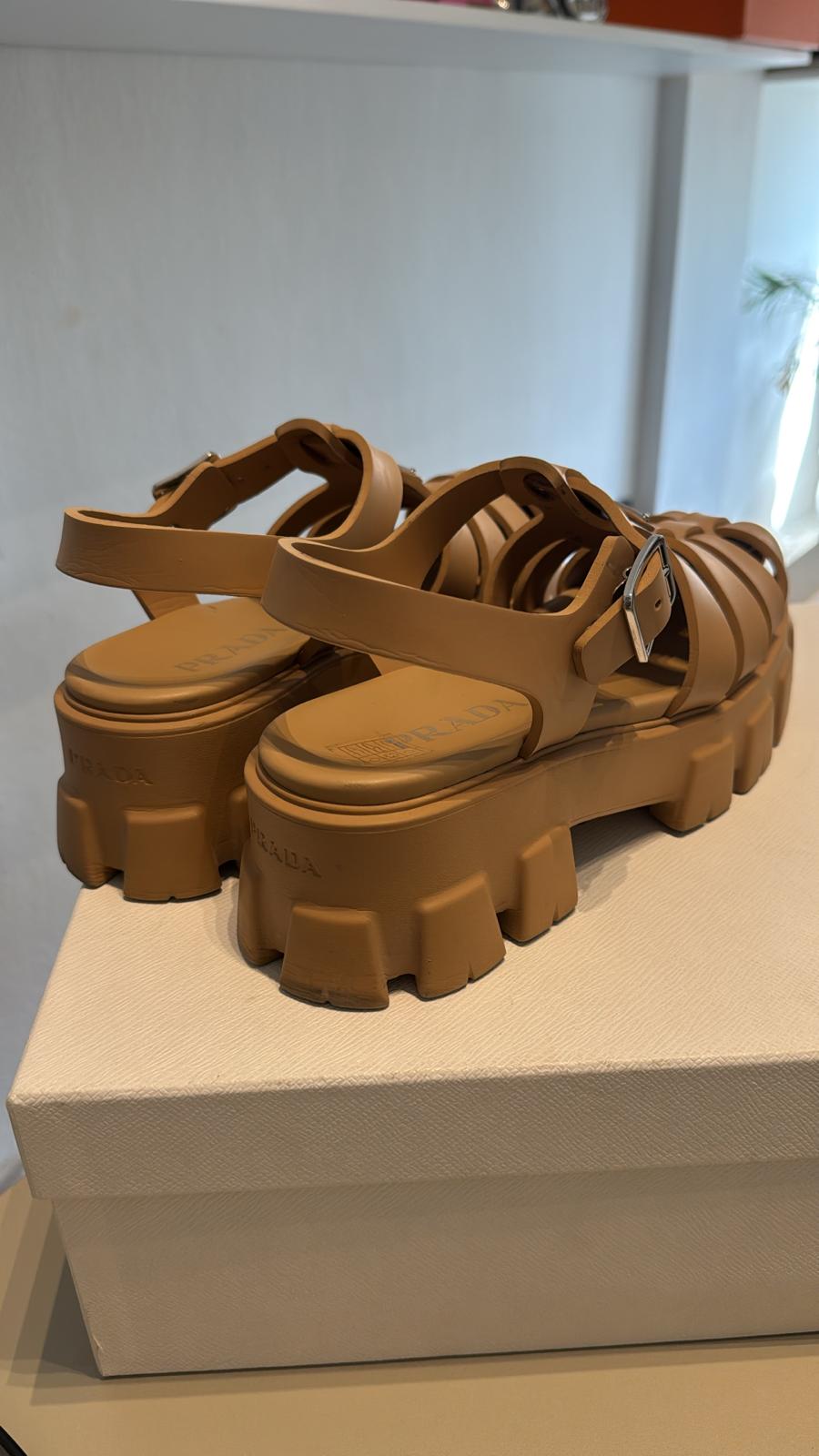 emyhmk3d2ddrFYfl6FEwDwbw9hQl9XHn5PAWjWDs.jpg emyhmk3d2ddrFYfl6FEwDwbw9hQl9XHn5PAWjWDs