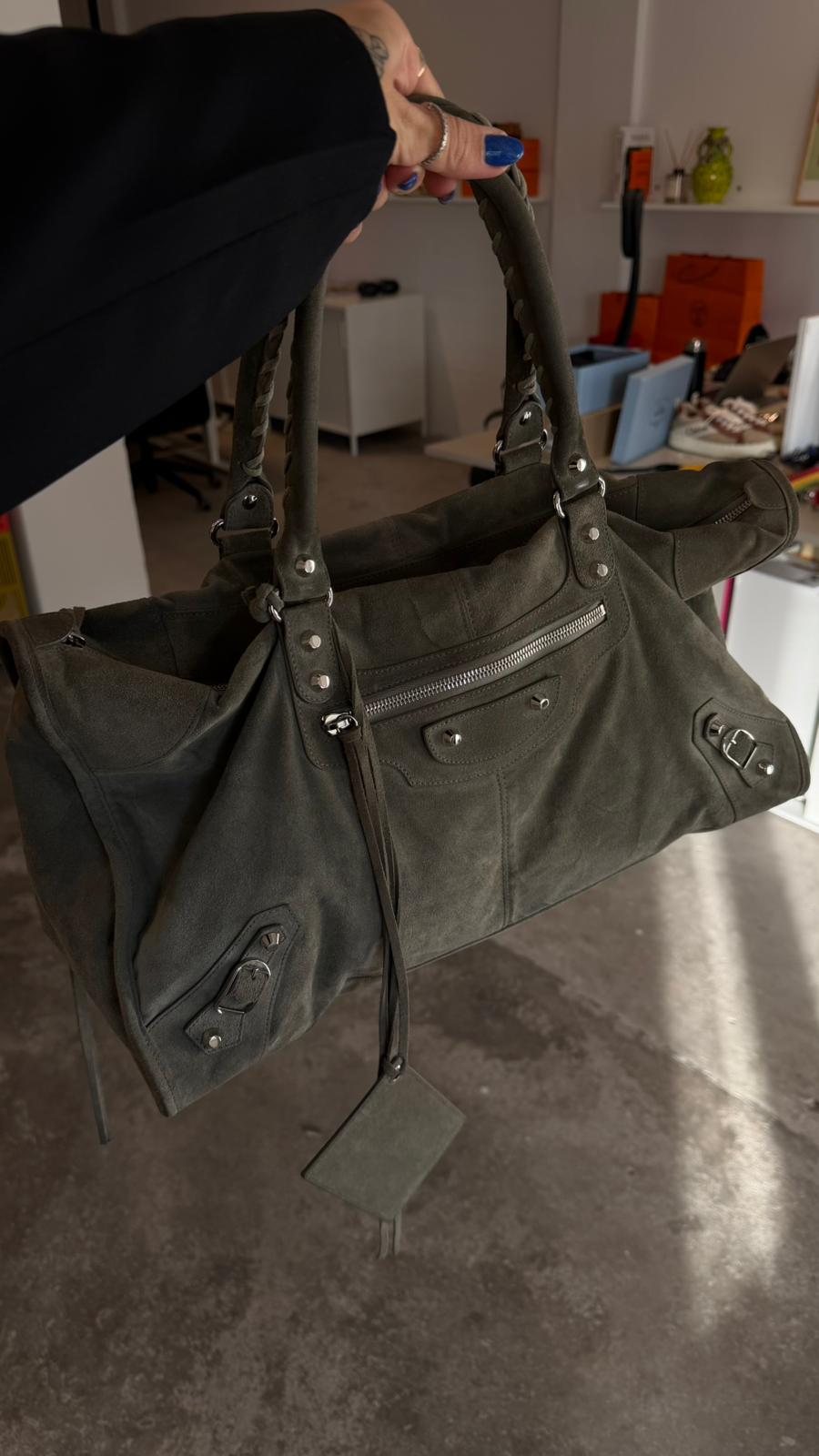 Ee6BwkqOPYdRdGkQo9lU7FMCmElH0hR6ovaOHMaV-1.jpg Ee6BwkqOPYdRdGkQo9lU7FMCmElH0hR6ovaOHMaV 1