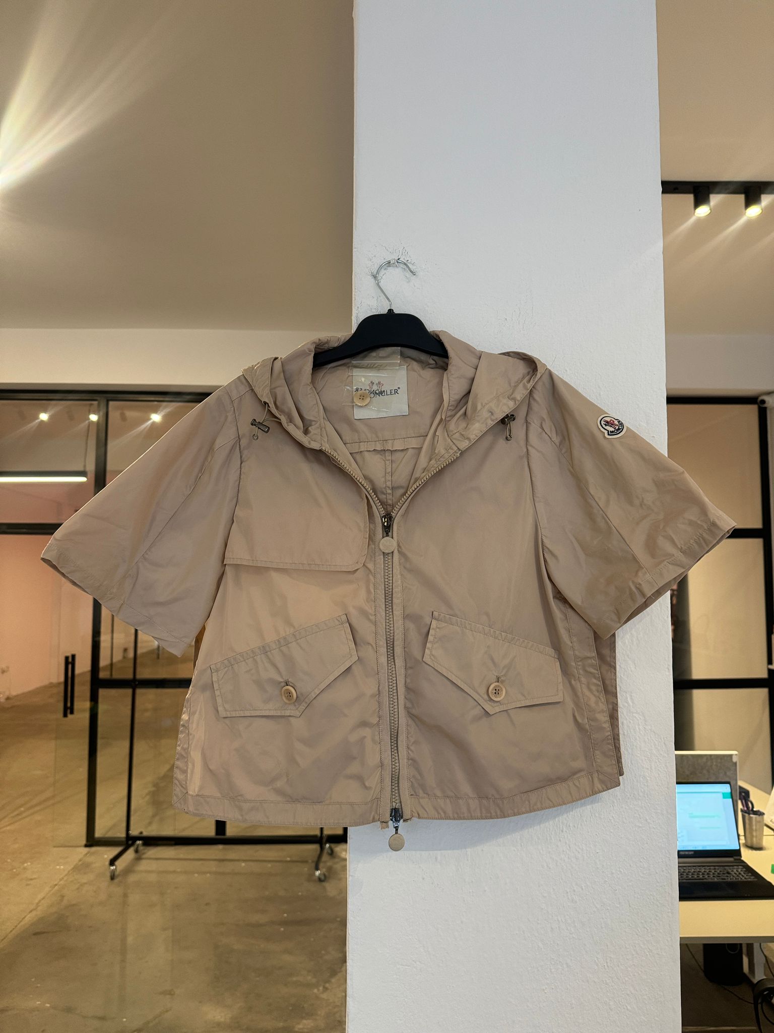 BwdvoibPavwvzJMAtgKnyXXmwgXhkBJq8Igf1CGb-1.jpg BwdvoibPavwvzJMAtgKnyXXmwgXhkBJq8Igf1CGb 1