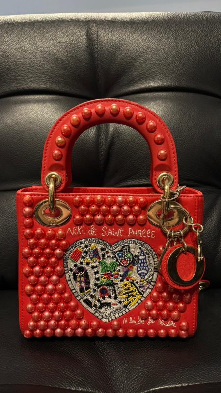 ACuv2ICviTpXbyd0VNBxah3uB3DEXOGpsWYGFmia 1