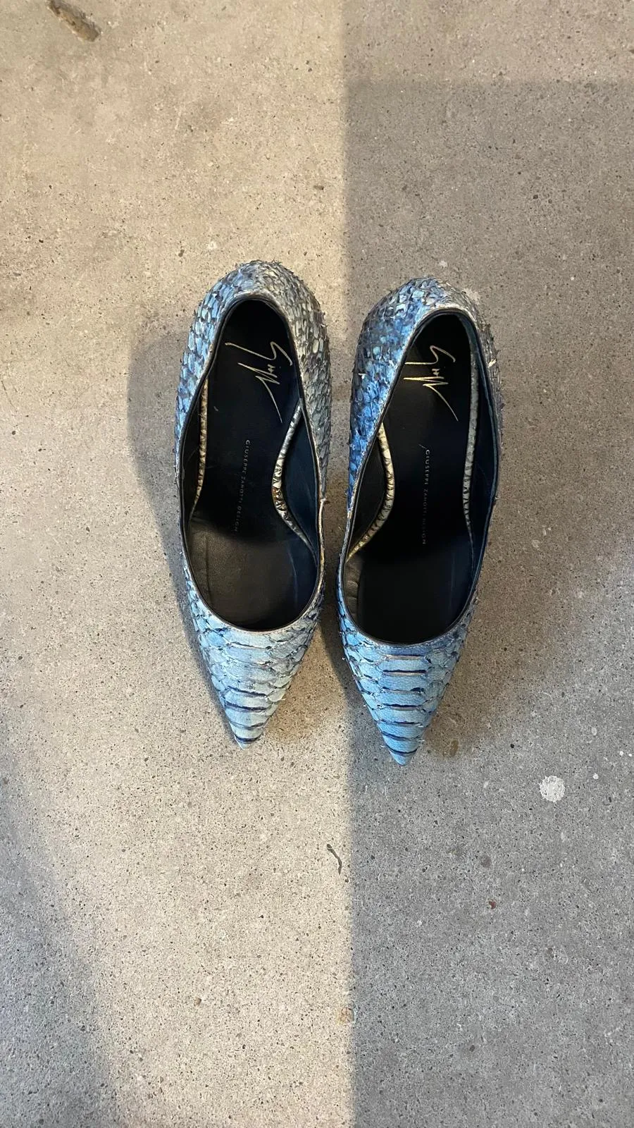 Desenli Topuklu Ayakkabı