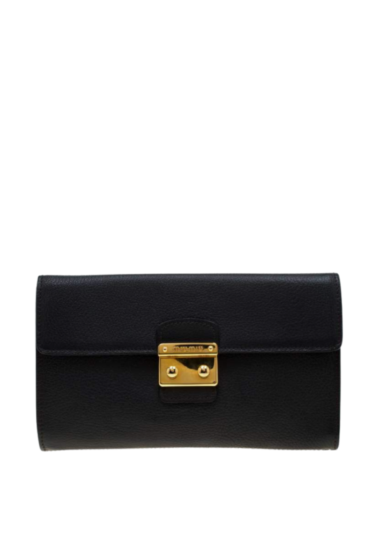 sHMmyBZn8AYHPbEaIDLwirfLbrkuAvmzOUB7GDaq 7