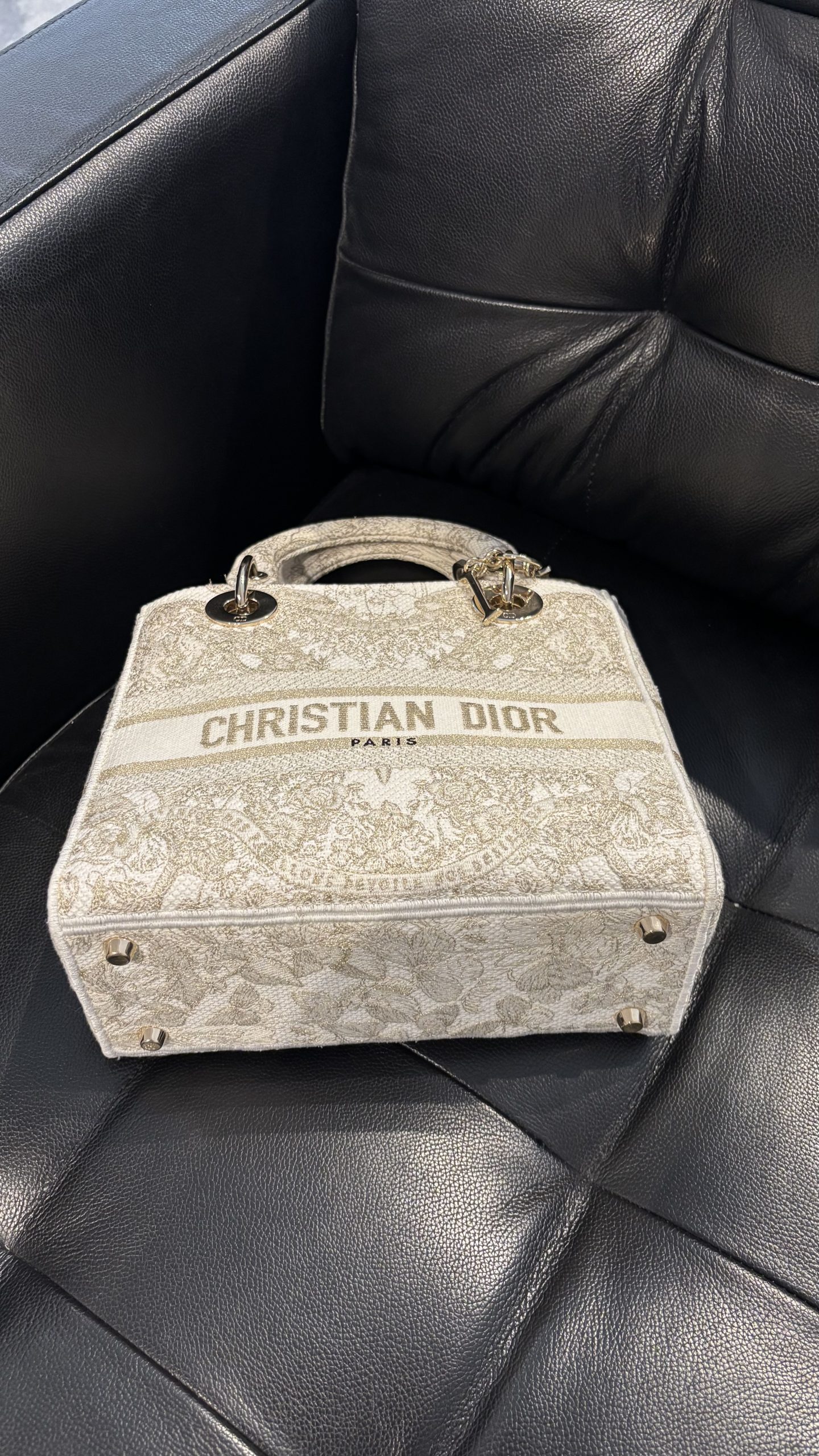 H0Pj4IomLkiR5X7iE4bBF7i5eeb8naHLrn1baxsj-6.jpg H0Pj4IomLkiR5X7iE4bBF7i5eeb8naHLrn1baxsj 6 scaled