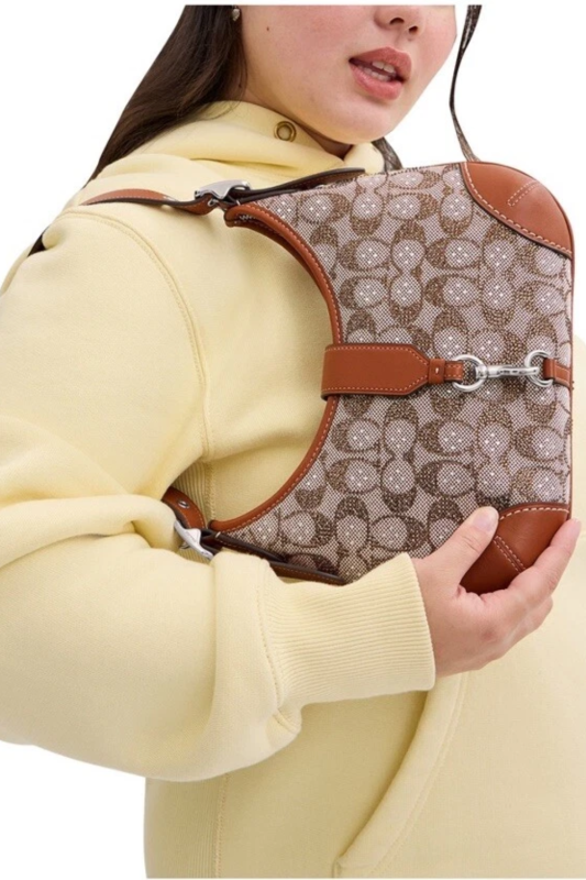 I7Xpet1lcBAmzOcYuQmfSdWoRLqqEl1MYaw27SLa