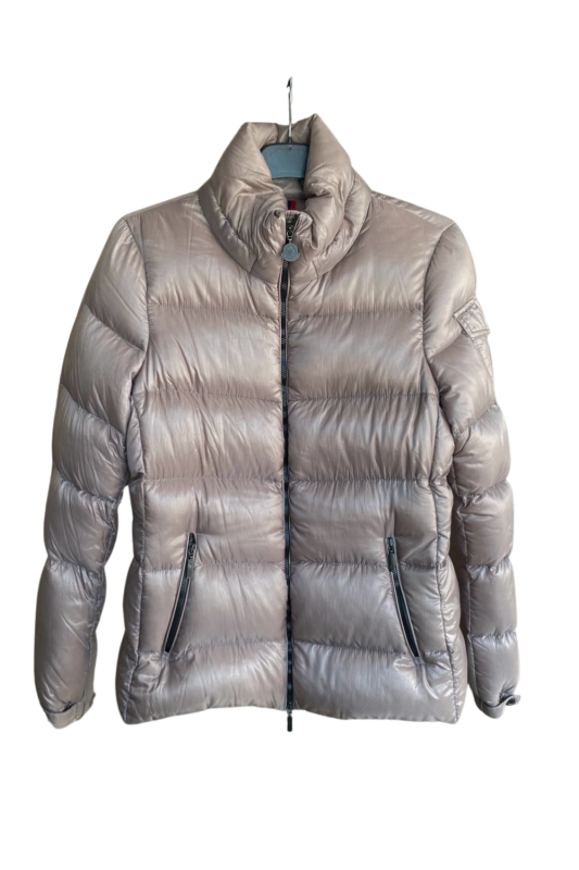 hyoQtGVIgvhmzY8tQZbXlvxoBJ250LH9cSFGtvjm 2