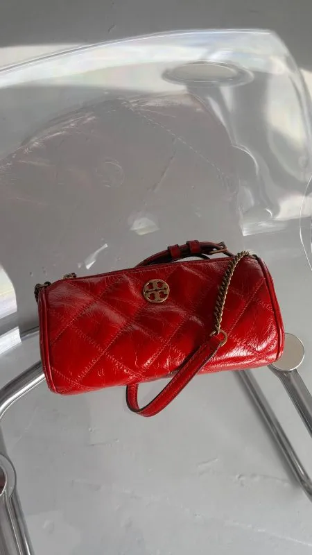 xeIsPgYv2ZFzqmvSxID8ZnpMG15yYLxrs7deKeTZ 17